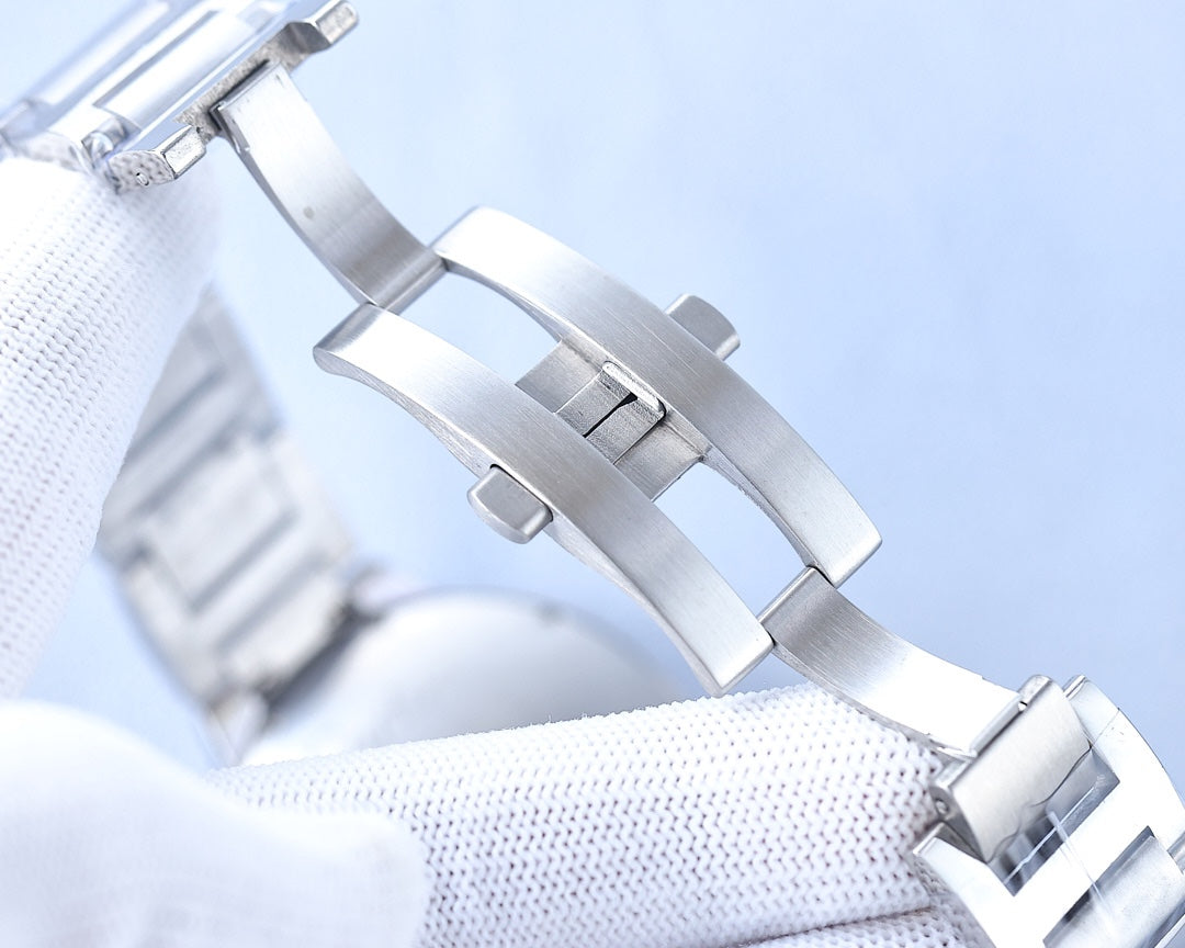 BALLON BLEU 36MM OPEN HEART PINK DIAMOND NUMERALS STEEL STRAP