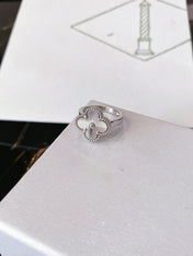 CLOVER SILVER RING