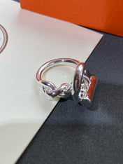 CROISETTE LARGE SILVER RING