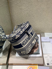 SMALL 25 VANITY CASE IN BLACK MONOGRAM OBLIQUE JACQUARD