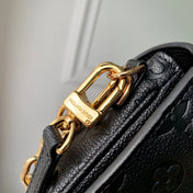 POCHETTE MÉTIS EAST WEST 21 IN GUN METAL EMBOSSED CALFSKIN GOLD HARDWARE
