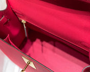 KELLY 28CM IN ROSE TYRIEN SWIFT CALFSKIN GOLD HARDWARE