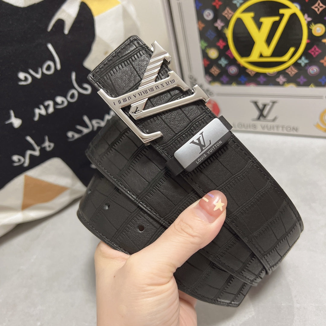 LV 25S BELT 38 MM IN BLACK CALFSKIN 593269