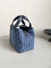 MEDIUM TOUJOURS 28 BLUE DENIM OBLIQUE JACQUARD