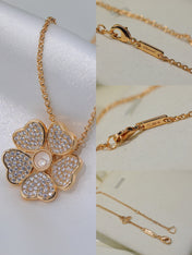 HAPPY PEDANT DIAMOND NECKLACE