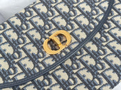 DIOR 25S 30 MONTAIGNE AVENUE POUCH WITH FLAP 30 IN BLUE DIOR OBLIQUE JACQUARD