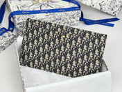 DIOR 25S 30 MONTAIGNE AVENUE POUCH WITH FLAP 30 IN BLUE DIOR OBLIQUE JACQUARD
