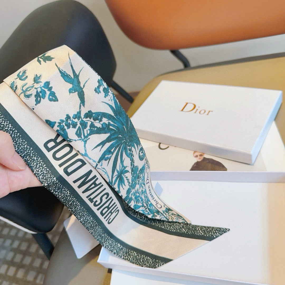 DIOR TWILLY 100 CM IN SILK 714384