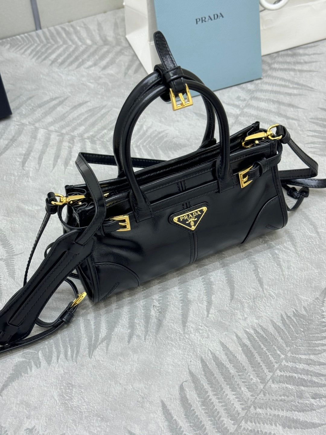 PRADA 25S BONNIE MINI HANDBAG 23 IN BLACK CALFSKIN GOLD HARDWRE