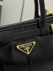PRADA 25S BONNIE MINI HANDBAG 23 IN BLACK CALFSKIN GOLD HARDWRE