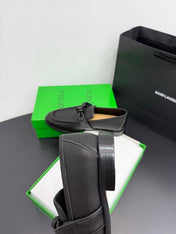 BOTTEGA VENETA 26S LOAFERS IN BLACK GRAINED CALFSKIN