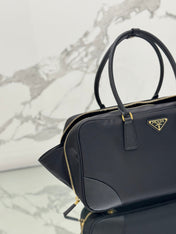 LARGE TOP HANDLE BAG 35 IN BLACK NYLON AND CALFSKIN TRIM