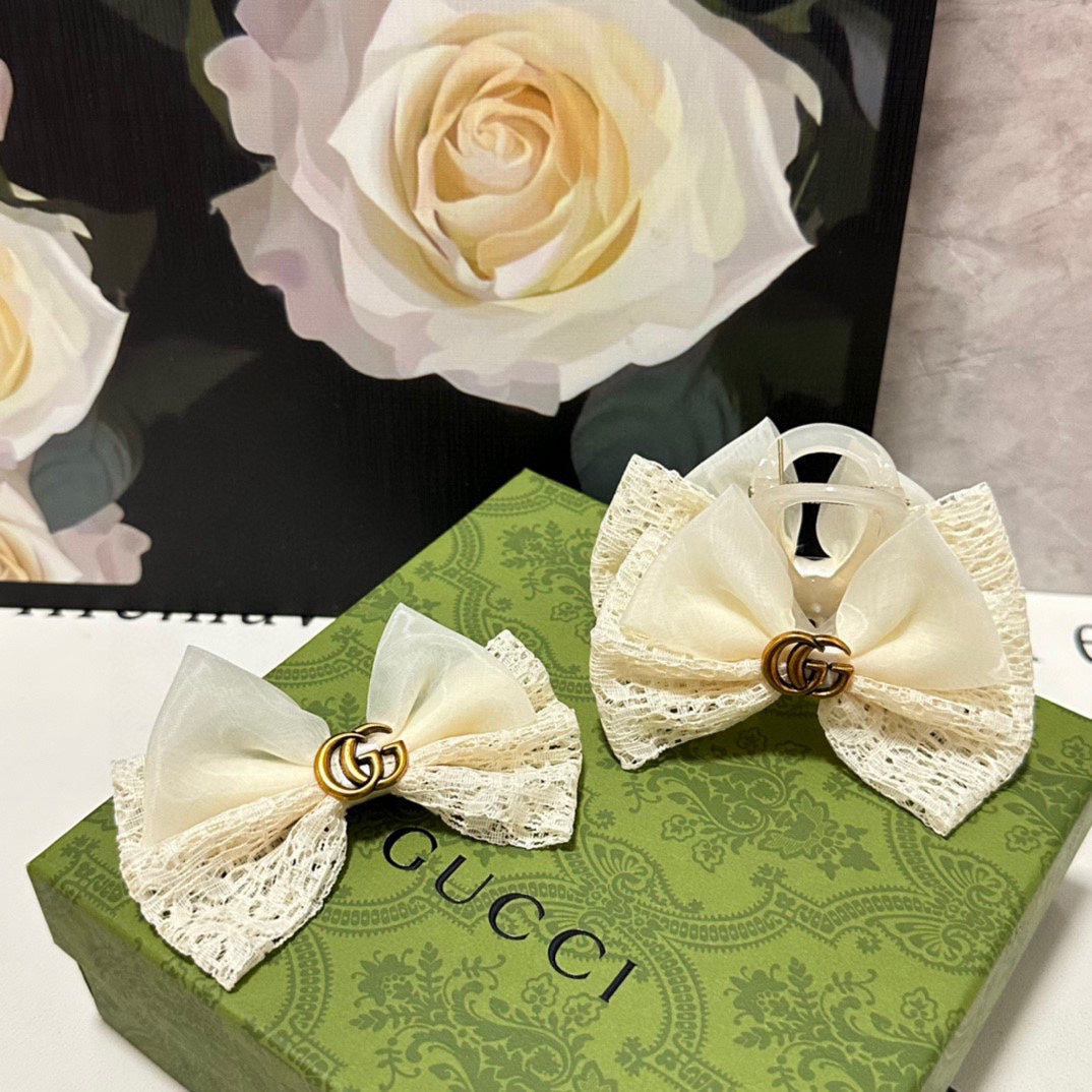 SET CLAW CLIP AND HAIR CLIP IN WARM WHITE LACE AND CHIFFON 355247