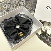 BLACK SILK SCRUNCHIE 432826