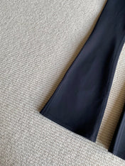 ALO FLARED PANTS STYLE 143