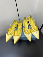 CUT-OUT BALLERINA FLAT IN LIGHT YELLOW SATIN ATTACHED BEAD BUCKLE