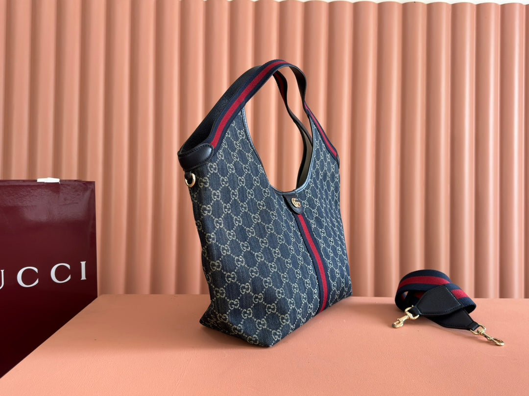GUCCI 25S GIGLIO LARGE TOTE BAG 50 IN BLUE AND WHITE DENIM