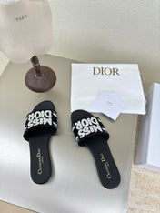 DWAY SLIDE EMBROIDERED COTTON AND BLACK MISS DIOR ALLOVER MOTIF