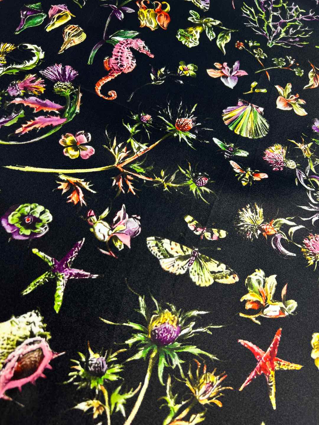 DIOR REVERSIBLE PRINTED SQUARE SCARF 90 CM IN BLACK SILK 735867