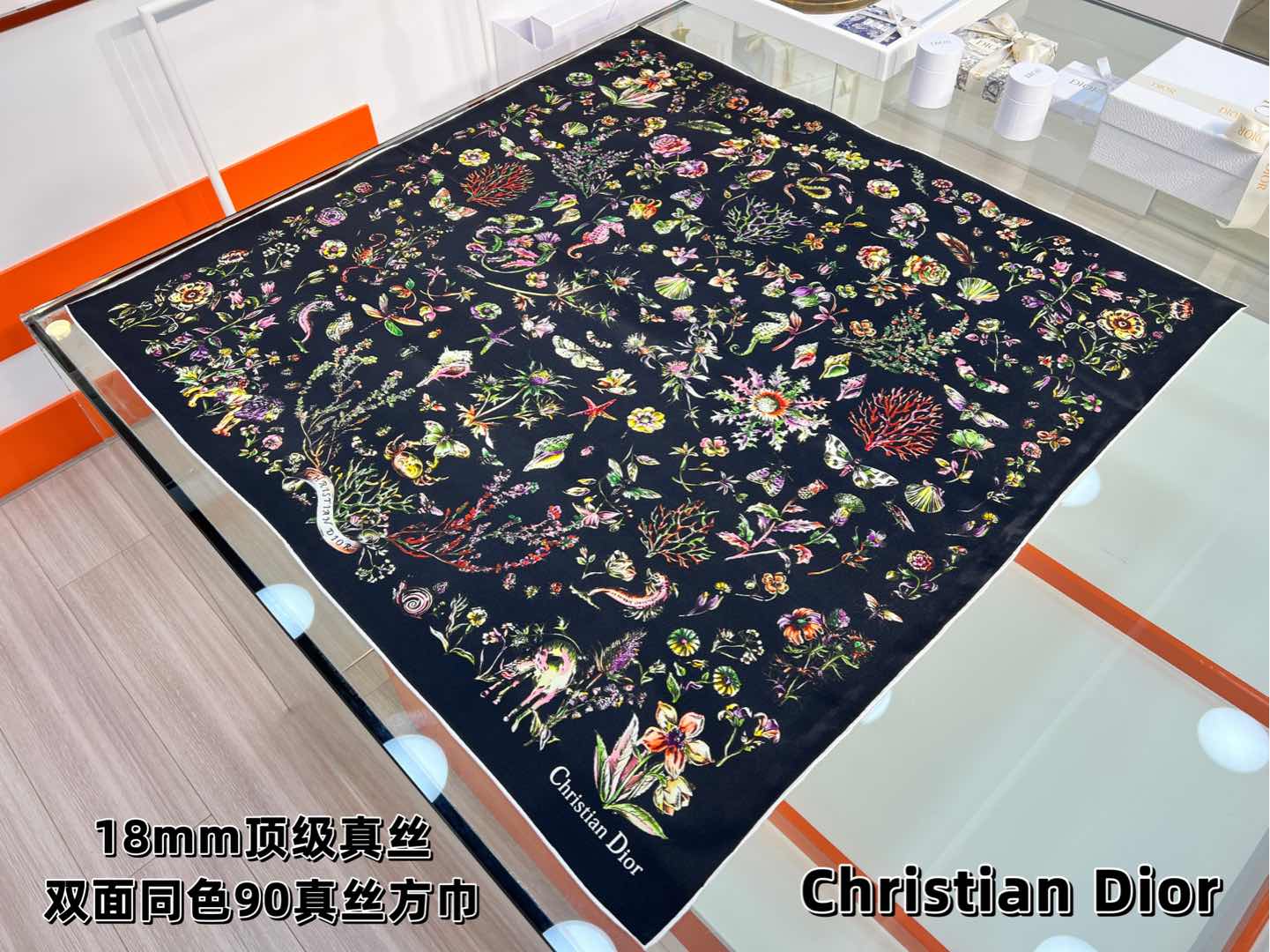 DIOR REVERSIBLE PRINTED SQUARE SCARF 90 CM IN BLACK SILK 735867