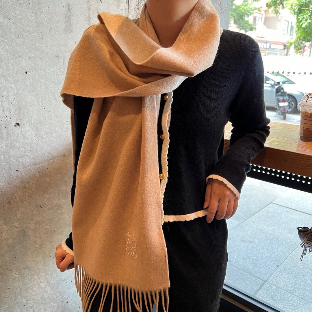 LOEWE 25S SCARF 180 IN CASHMERE 860067