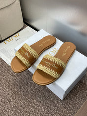 DIOR 25S D-LANE SLIDE CAMEL CALFSKIN AND NATURAL BRAIDED RAFFIA
