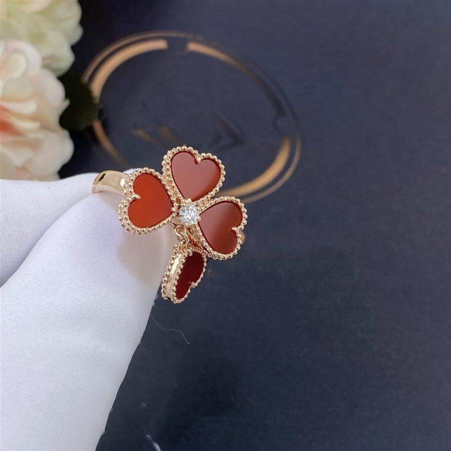 van-cleef-arpels-sweet-alhambra-effeuillage-ring-rose-gold-carnelian-diamond-vcarn5p600-corala-1-900x900_3ea17046-f00a-40c8-b88c-4ae84f6c8704.jpg
